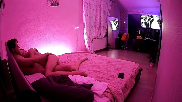 Kamila ve Danildo yatakta