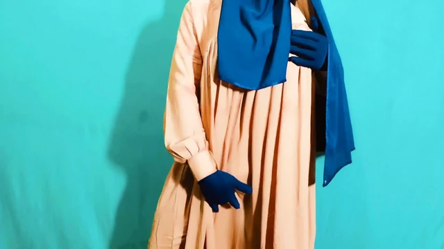 Arkadaşımın seksi güzel karısını tamamen çıplak halde sikiyorum