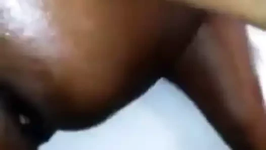 Büyük götlü çikolata kızımı parmaklıyorum