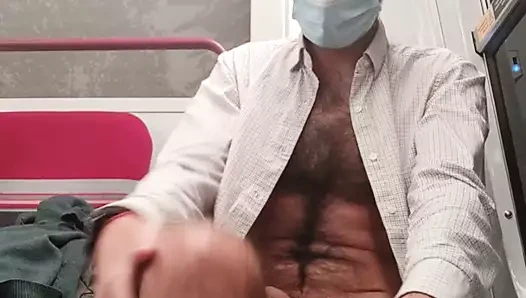 toplu taşıma çıplak