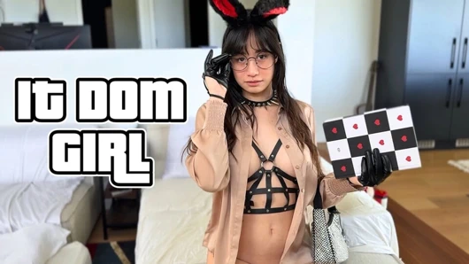 Eskiden it'te çalışırdım, ama sonra porno yapmaya ilgi çektim