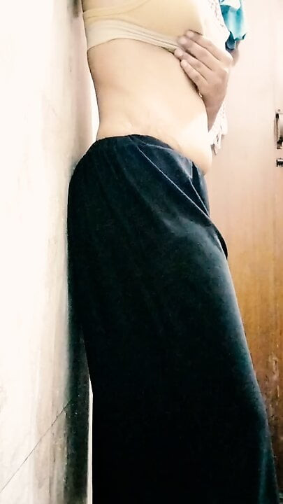 Gandi wali seks audio bhaiya bankr chod diya hindi desi seks audio