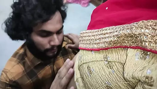 Kırmızı yarı sari göbek yalama romantizmi