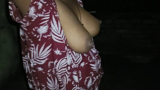 Hintli kız sadece evli