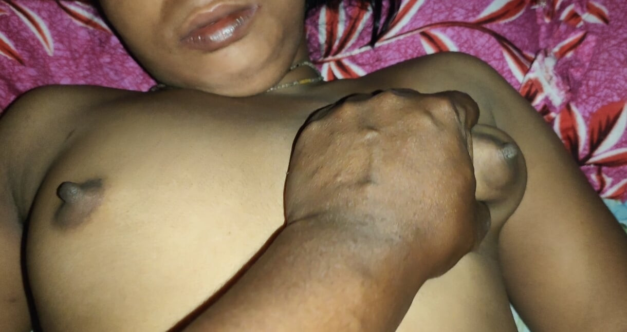 Bhabhi'min sıcak sütü ve amı güzel seks