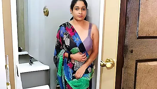 Yenge kocasından devar porno bağımlılığında yardım istiyor, Hintçe amcık parmaklıyor