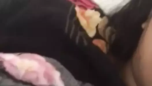 Sri Lankalı azgın genç video görüşmesinde kedi parmaklıyor - bölüm 2