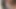 Darkhaired üniversiteli kız Irene rüzgara doğru geçişte gezinmekten hoşlanıyor