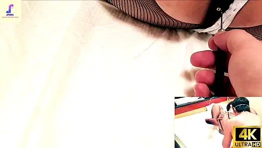 Ellili yaşlarında dolgun, mazoşist olgun kadın (ayaya), pratikliği olmayan vücut çoraplarıyla zevk alır