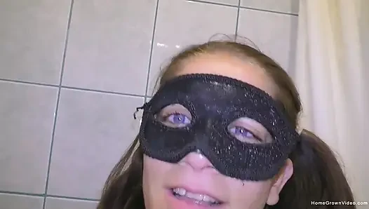 Sevimli Lisa o yarağı seviyor