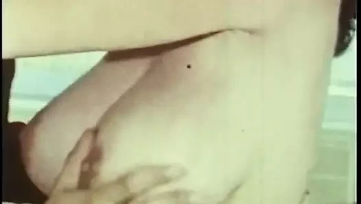 Retro cennet büyük doğal firma göğüsler acımasız sikme