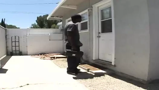 Kendra secrets ile ırklararası seks koyu saçlı orta yaşlı seksi kadın