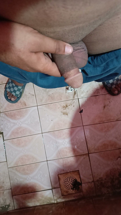 Mia Khalifa'nın videosunu izleyerek otuzbir çek