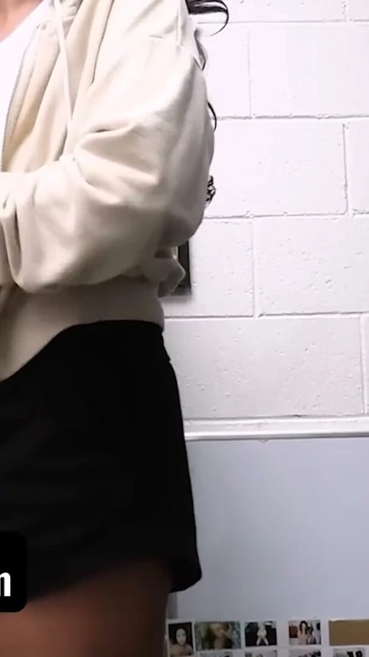 Çaresiz genç hırsız, kayıp önleme görevlisine bir çıkış yolu için yalvarıyor - shoplyfter | Klip 2