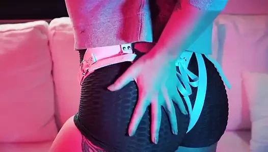 İş dünyasındaki en seksi götten başka bir şey olmayan bu harika promosyonda gözleriniz ziyafet çeksin!