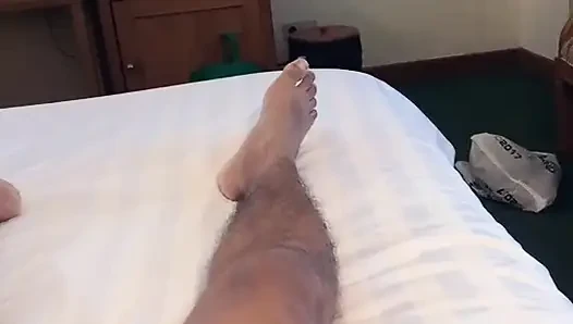 Otel misafirlerini ngewe'ye davet et, doruk noktası olana kadar seks