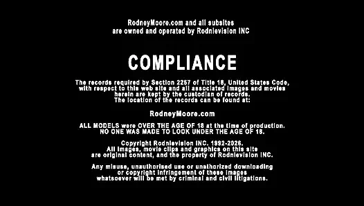 Epik kıllı kız üçlü seks! Büyük klitoris ve kıllı çalı!