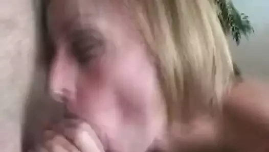 Büyükanne şimdi daha yoğun seks istiyor