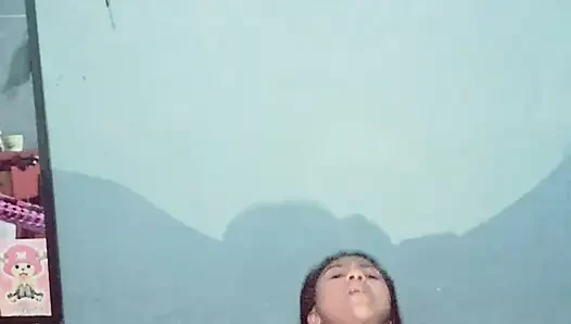 AT 20251112 191727 745.mp4