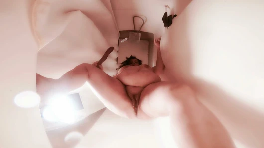 Kremsi ve ıslak duş - remaster