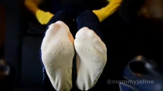 terli olgun asyalı ayaklar harika kokuyor