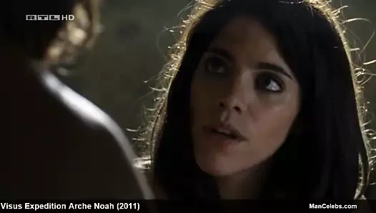 Aktör stephan luca filmde çıplak ve seksi