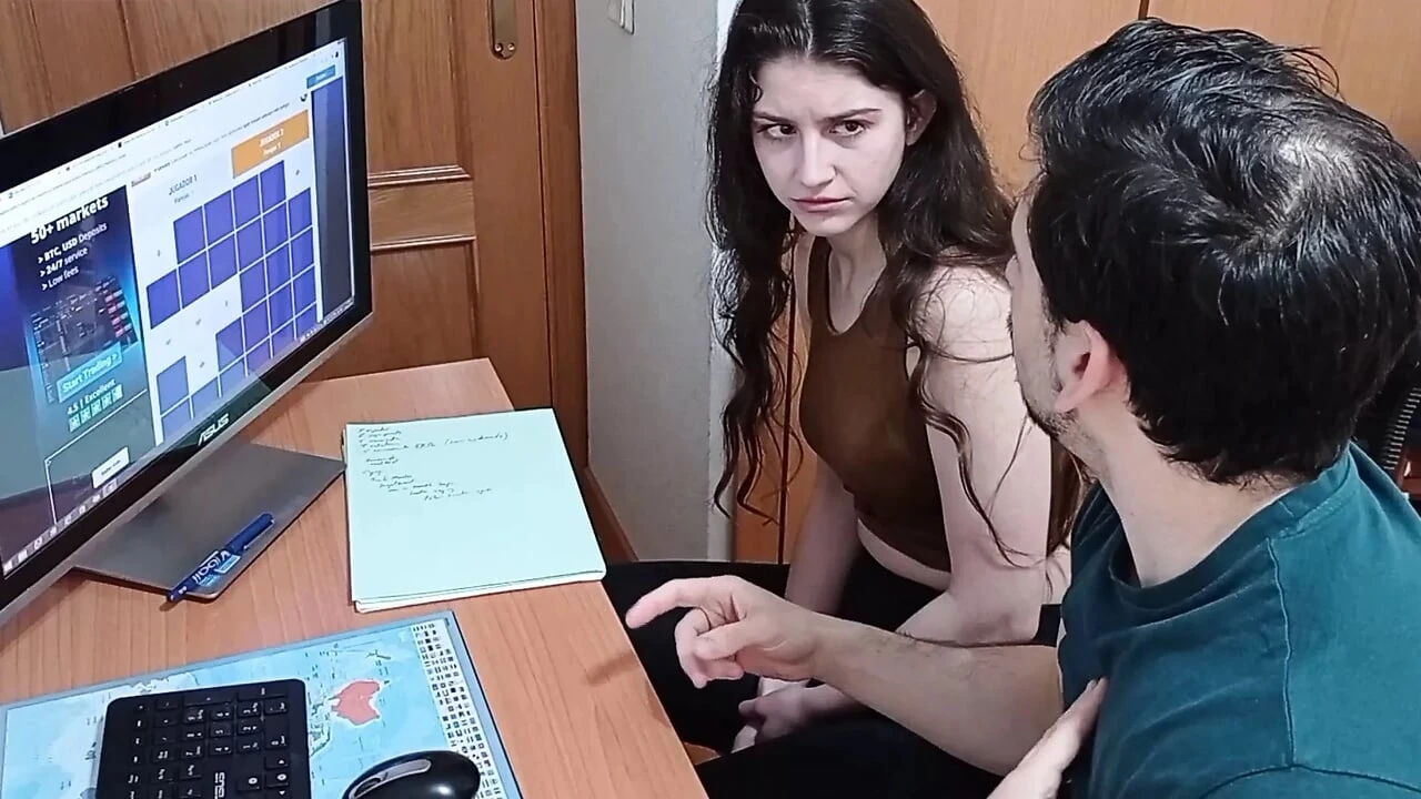 टीन स्टूडेंट को ब्लैकमेल किया गया, पीओवी ब्लोजोब, मुँह में सह, निगलना।