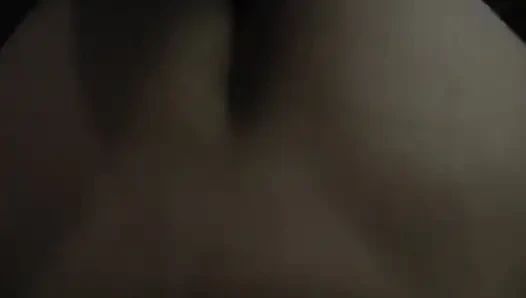 Kocasını ve komşusunu aldatmak