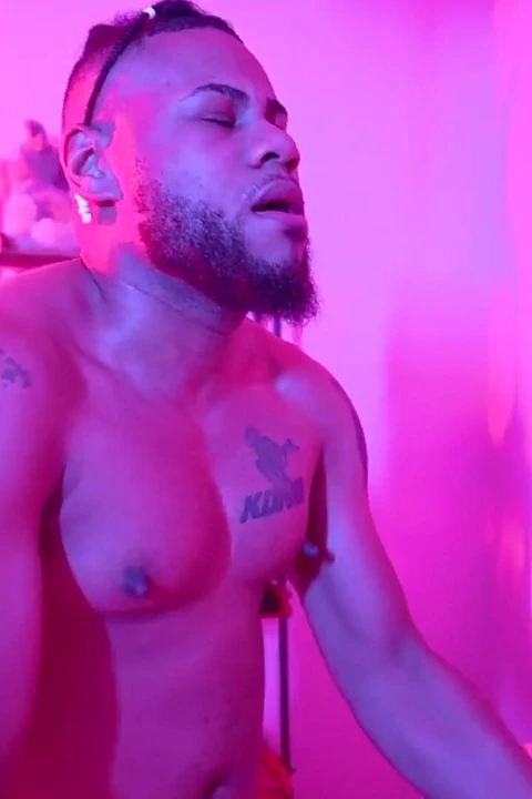 Aldatan evli kadın günlükleri: maskeli mylfy