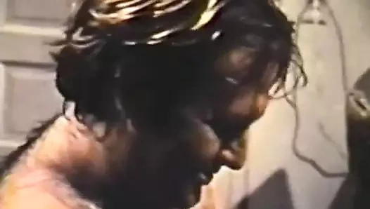 Anne değil baba kız değil (sessiz)