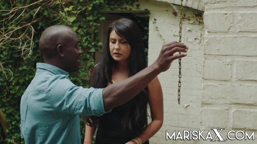 Mariskax mariska kocası tarafından bir bbc'ye teklif edildi