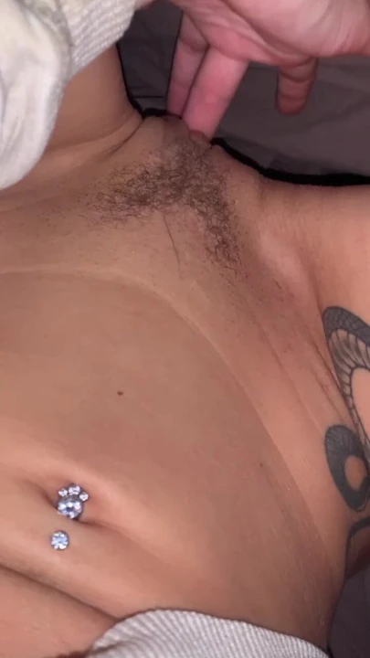 hot teen fingers her bulging big clitoris and fucks her pussy