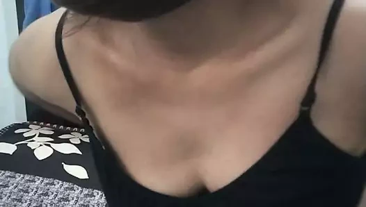 Kerala teyze yakın çekim parmaklıyor