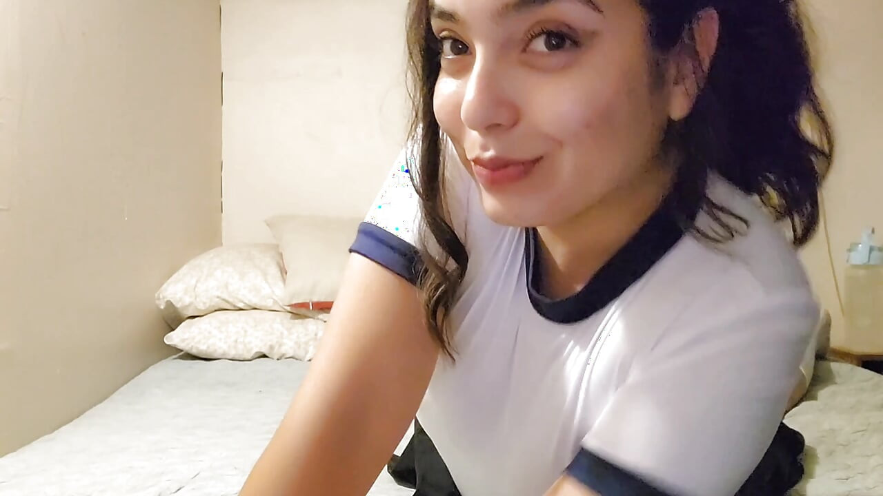 Seksi azgın kız dildoyla mastürbasyon yapıyor - amatör