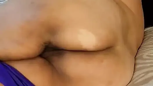 Mastürbasyon yaptığım, kendimi parmaklayarak ve okşayarak canlı bir video