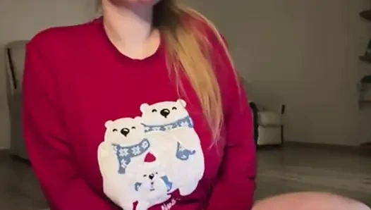 Huge natural tits playing and pussy fingering with jucielussie