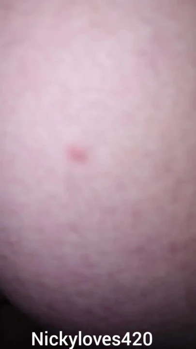 "Yarak emiyor ve götünü yiyor ve amcığıma büyük bir döl boşalıyor" den büyüleyici an