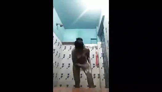 desi kız içinde banyo