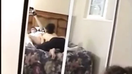 genç kız emmek ve zevk