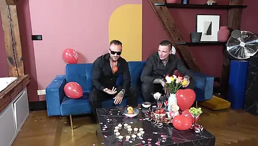 Sevgililer Günü'nde dörtlü