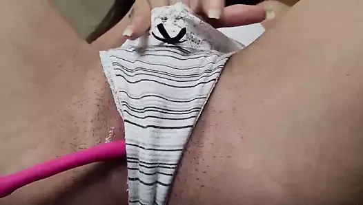 Busty çapa sahip olan eğlence ile vibratör