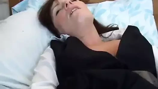 iki delik iki oyuncak