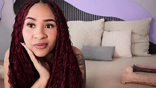 Dev Dildo Senin Için Büyük Göğüslerimi Seviyor