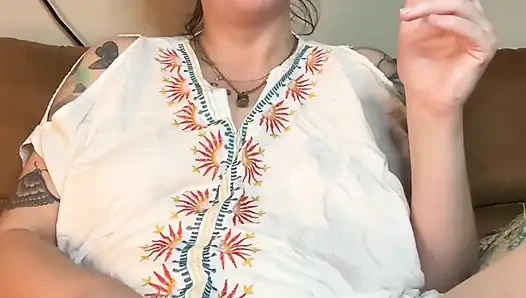 Sigara içen fetiş orta yaşlı seksi kadın mastürbasyon