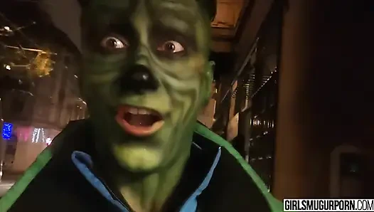 The Grinch XXX Parody