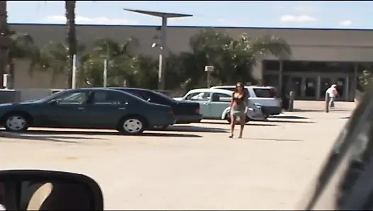 Amy Reid ateşli amına büyük bir yarak alıyor - sapık orta yaşlı seksi kadınlar