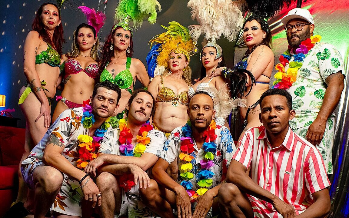 Olgun carnaval anal samba sikiş partisi partisi