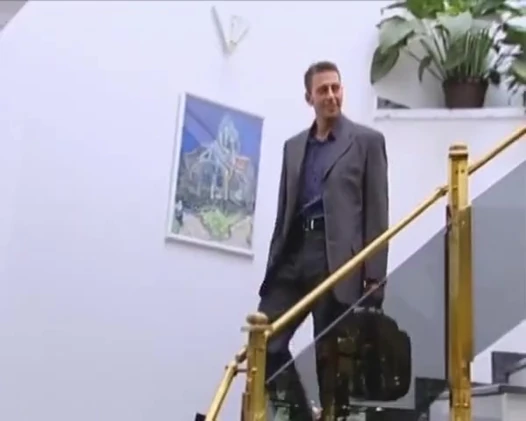 Esmer Sürtük Sert Sikiliyor Ve Döl Yutuyor