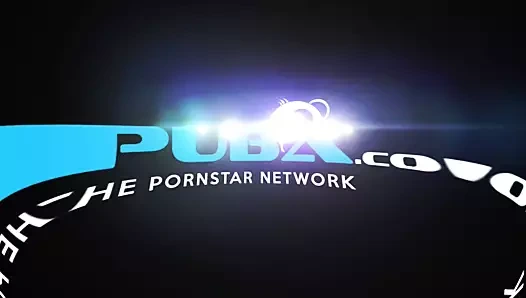 Küçücük bebek elsa jean parmaklar ona kıllı kedi