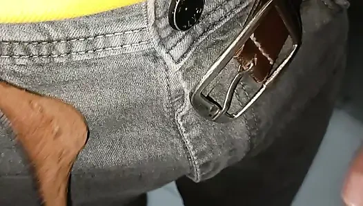 Duty se sidha Aakar nanga hokar nahane lag Gaya